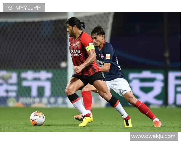 重庆篮球队实力之争引发热议球迷观点各异的背后故事