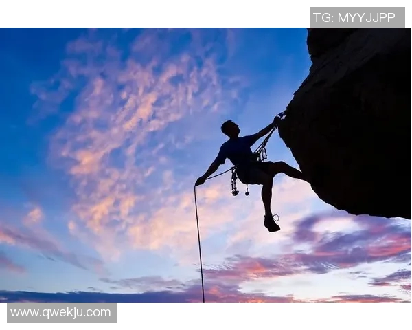 南京攀岩队的默契配合与挑战精神探秘攀岩巨献之旅