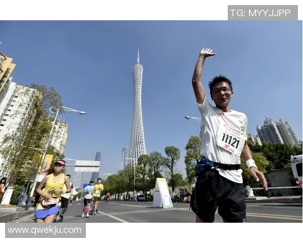 武汉滑板队勇闯马拉松大满贯展现逆袭精神与团队力量