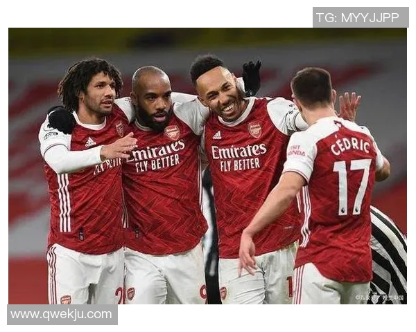 布雷达与登博斯的激烈对决揭示了荷甲联赛的竞争魅力与战术较量 布雷达与登博斯的激烈对决揭示了荷甲联赛的竞争魅力与战术较量