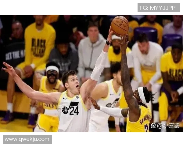 湖人对阵雷霆精彩直播回顾与赛后分析尽在直播吧 湖人对阵雷霆精彩直播回顾与赛后分析尽在直播吧