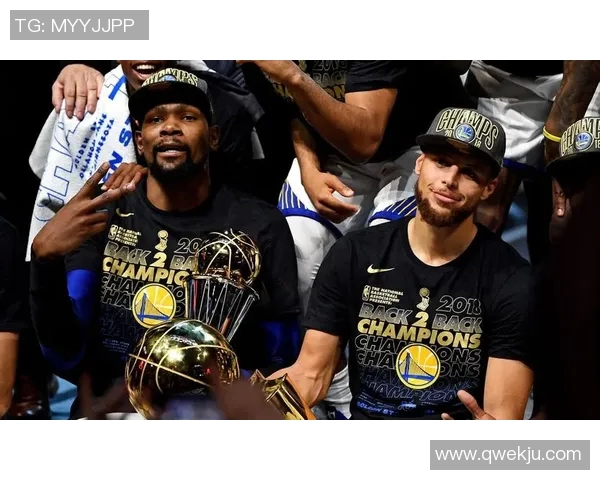 布鲁克洛佩斯：从角色球员到NBA顶尖中锋的华丽蜕变之路